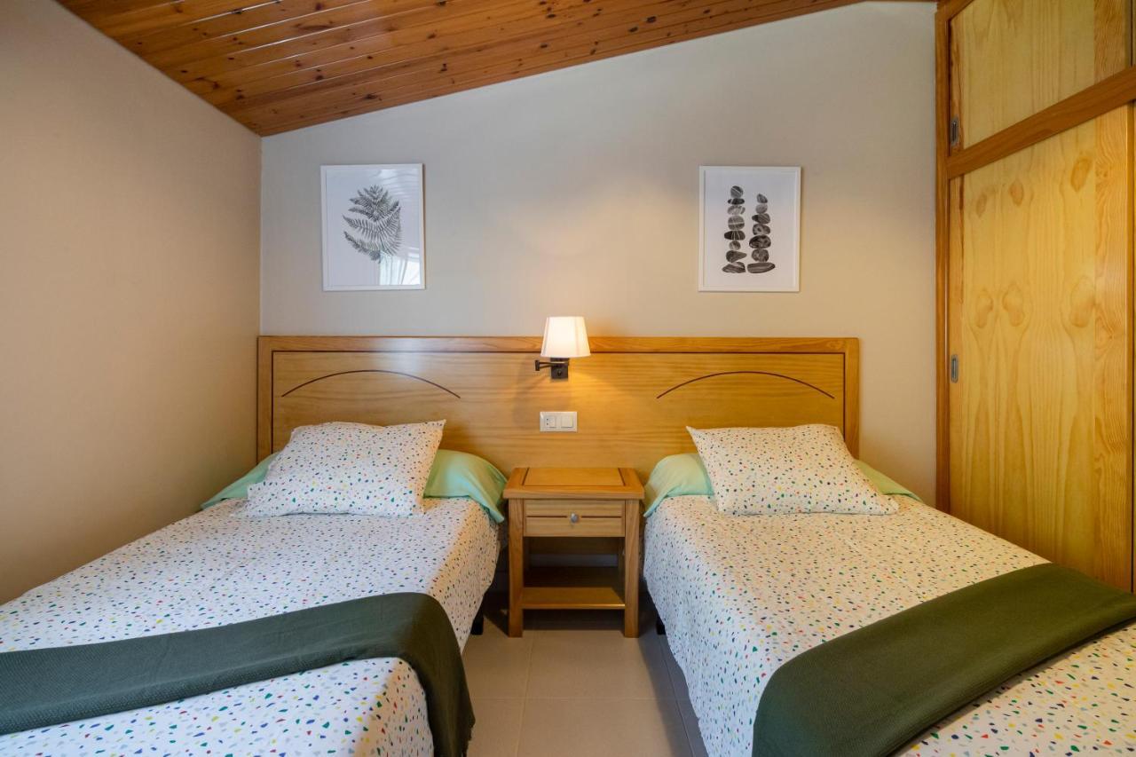 Apartamentos En Playa Canelas Portonovo Bagian luar foto