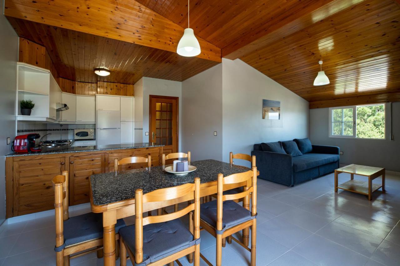 Apartamentos En Playa Canelas Portonovo Bagian luar foto
