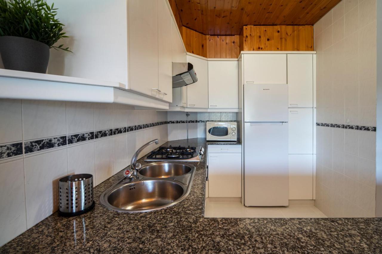 Apartamentos En Playa Canelas Portonovo Bagian luar foto